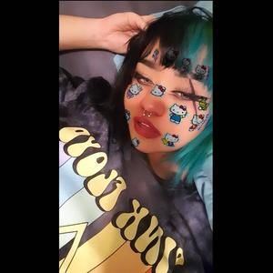 Meet your Posher, Brenda